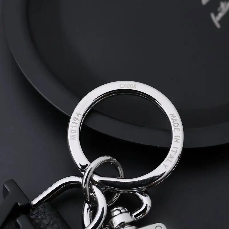 LV keyring lyh139 (46)